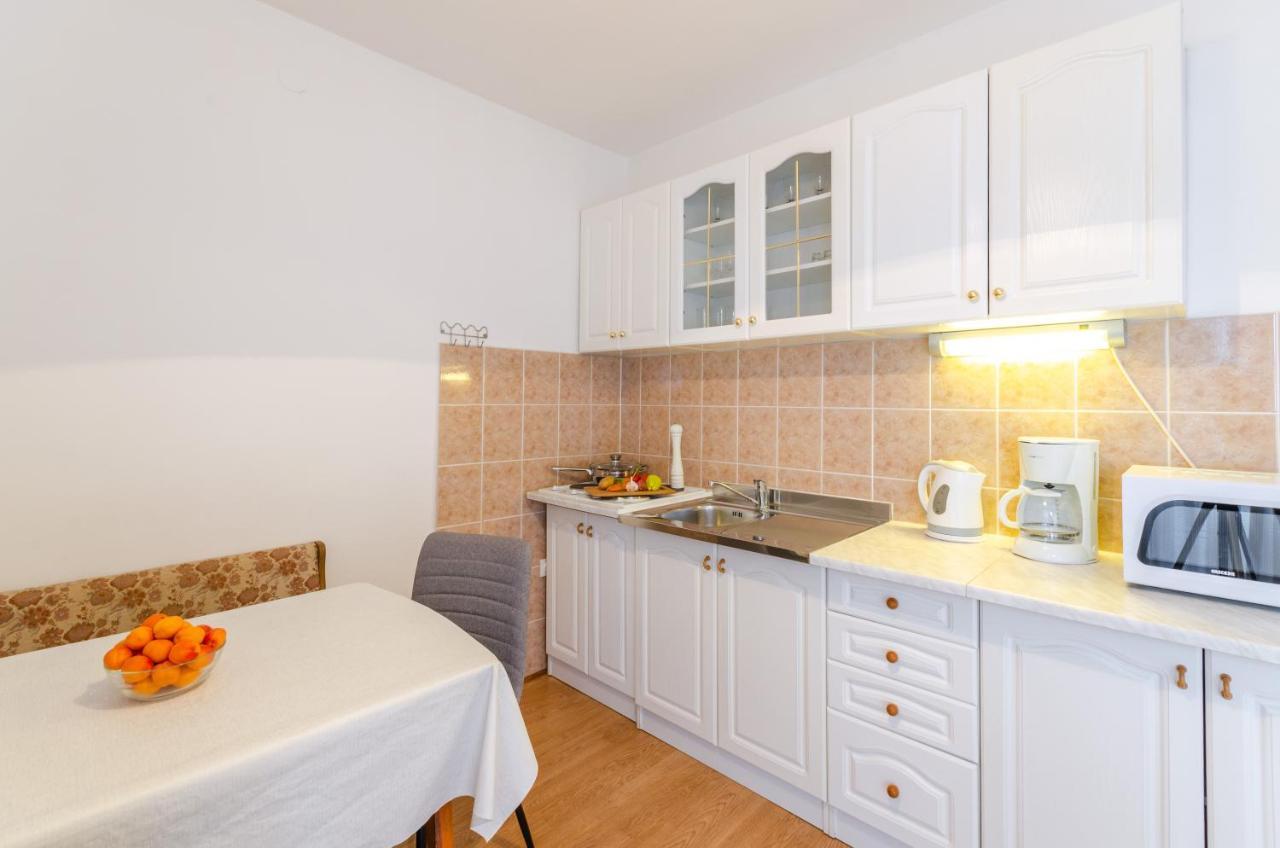 Apartmani Suncica Selce Exterior foto