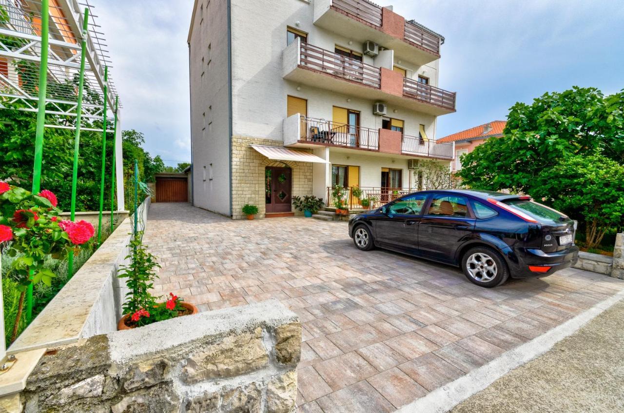 Apartmani Suncica Selce Exterior foto